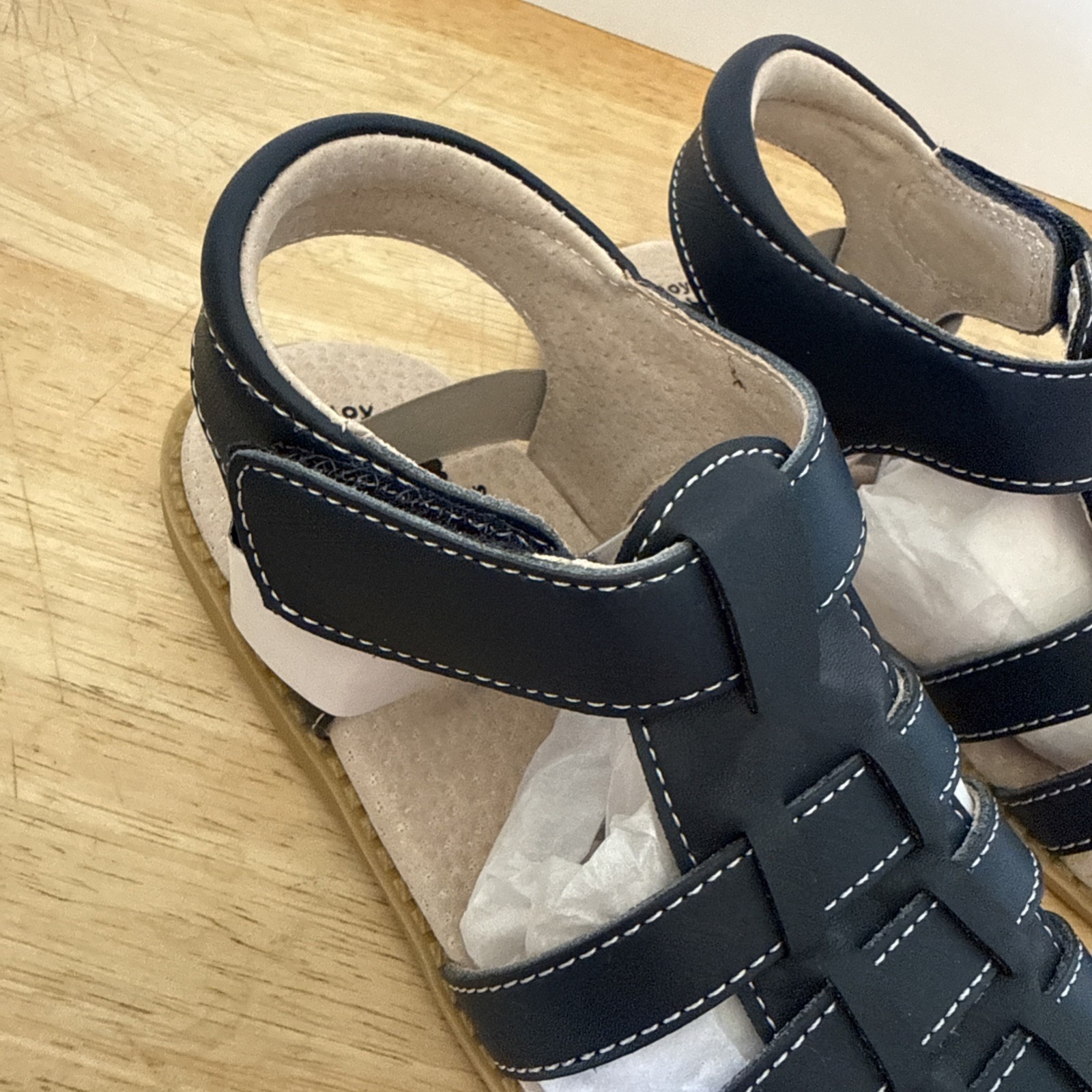 Livie And Luca Boys Size 12 Finn Navy Classic Smooth Leather Fisherman Sandals — image 4 of 8